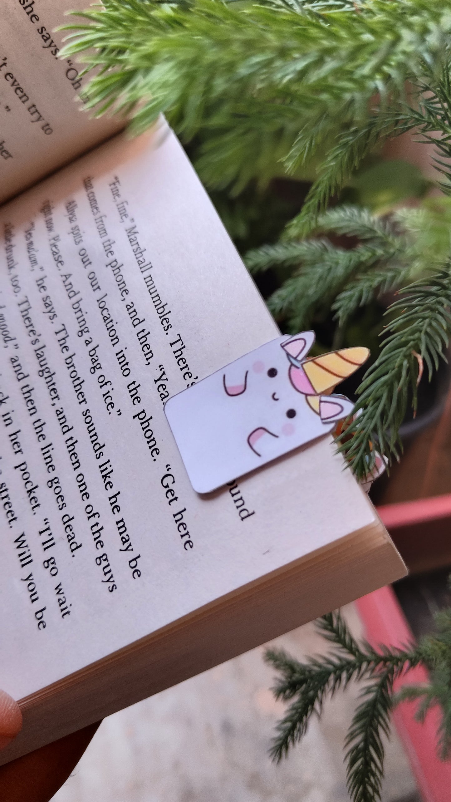 Set of 8 Cute Magnetic Bookmarks with Ears